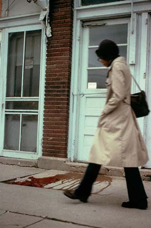 Ana Mendieta, People Looking at Blood, Moffitt, 1973, 35mm color slides. © The Estate of Ana Mendieta Collection, L.L.C. 